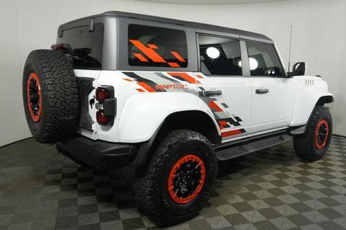 Oxford White 2024 Ford Bronco Raptor