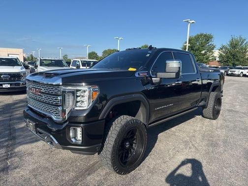 2023 GMC Sierra 2500 Denali