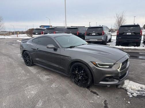 2017 Ford Mustang GT Premium