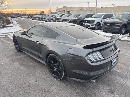 2017 Ford Mustang GT Premium