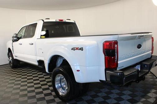 2023 Ford F-350 Lariat Super Duty