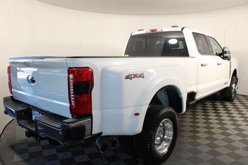 2023 Ford F-350 Lariat Super Duty