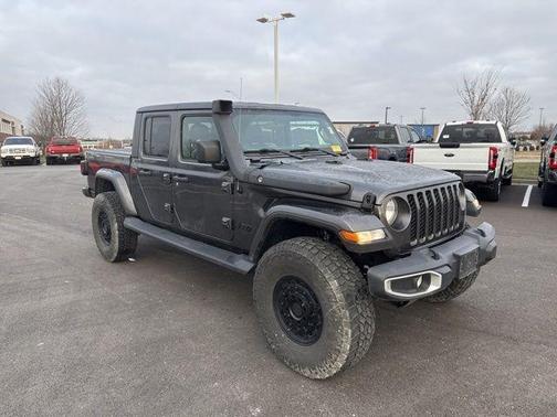 2021 Jeep Gladiator Sport