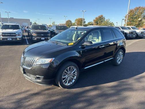 2013 Lincoln MKX Base
