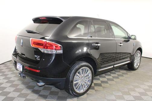 2013 Lincoln MKX Base