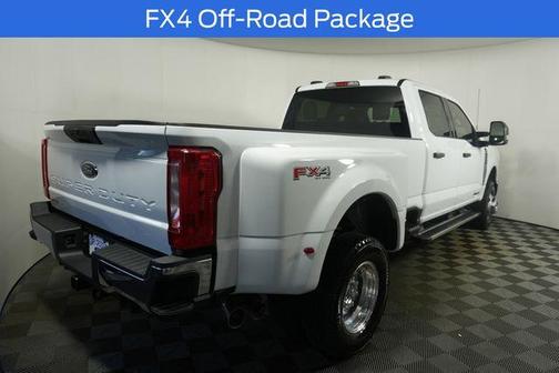 Oxford White 2026 Ford F-350 XLT