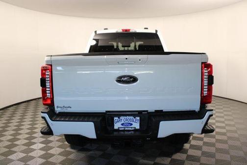 2025 Ford F-350 Lariat Super Duty