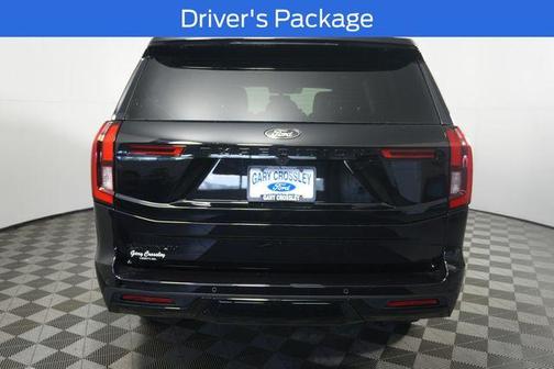 Agate Black Metallic 2026 Ford Expedition Platinum