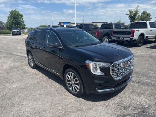 2023 GMC Terrain Denali