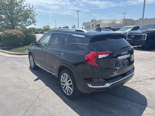 2023 GMC Terrain Denali