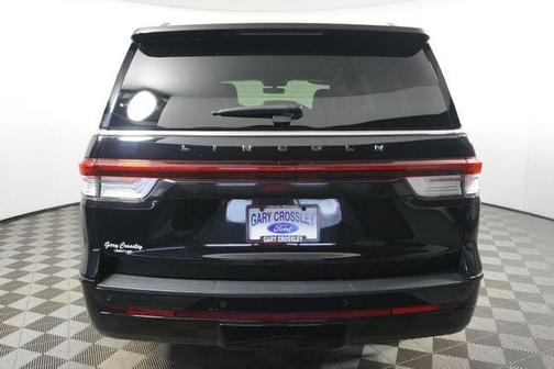2022 Lincoln Navigator Black Label