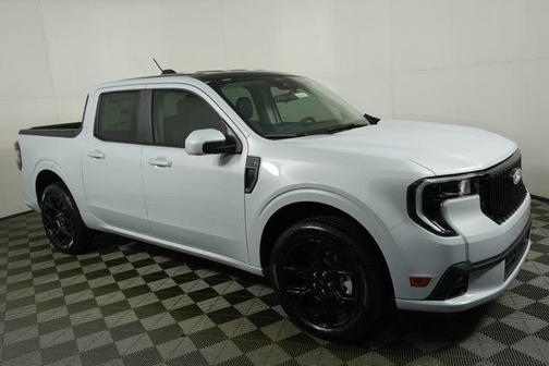 2026 Ford Maverick Lobo Standard