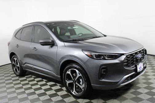 2025 Ford Escape ST-Line Elite