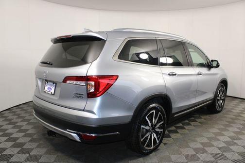 2019 Honda Pilot Touring 7-Passenger