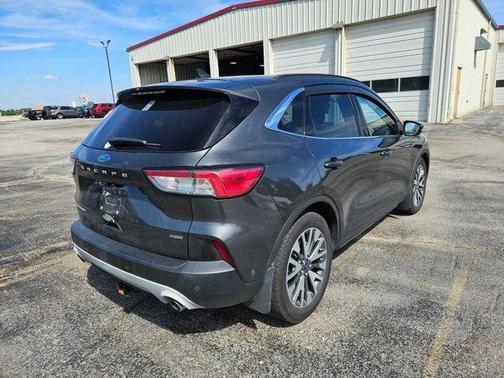 2020 Ford Escape Titanium Hybrid
