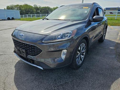 2020 Ford Escape Titanium Hybrid