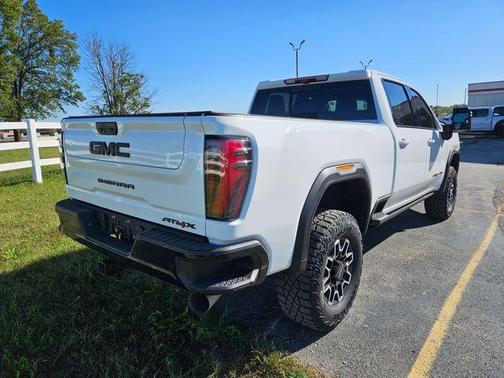 2024 GMC Sierra 2500 AT4X