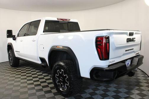 2024 GMC Sierra 2500 AT4X