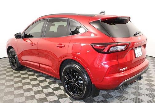 2024 Ford Escape ST-Line Elite
