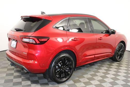 2024 Ford Escape ST-Line Elite