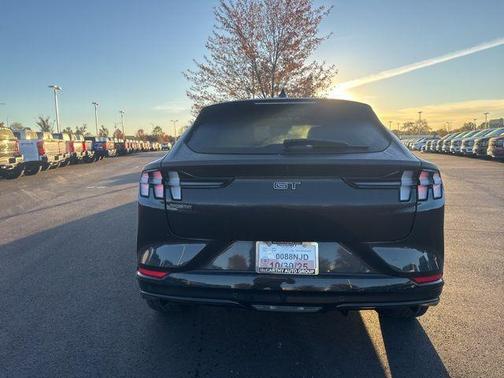 2022 Ford Mustang Mach-E GT