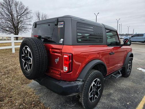 2023 Ford Bronco Base