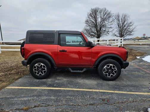 2023 Ford Bronco Base