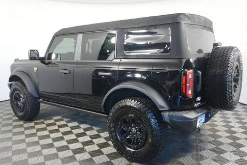 Shadow Black 2026 Ford Bronco Badlands