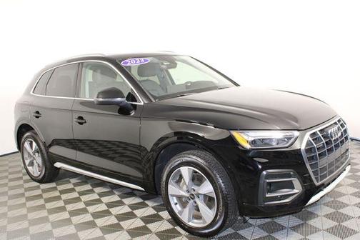 2023 Audi Q5 40 Premium