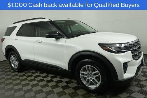 Star White 2026 Ford Explorer Active