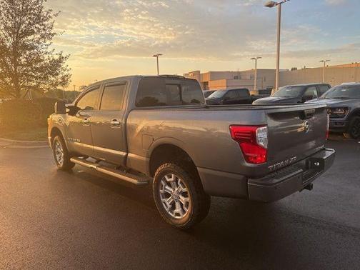 2018 Nissan Titan XD SV