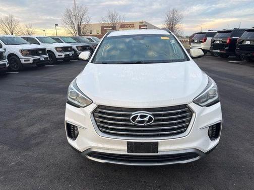 2019 Hyundai Santa Fe XL SE