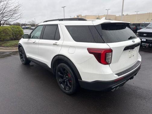 Star White 2023 Ford Explorer ST