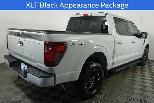 Avalanche 2026 Ford F-150 XLT