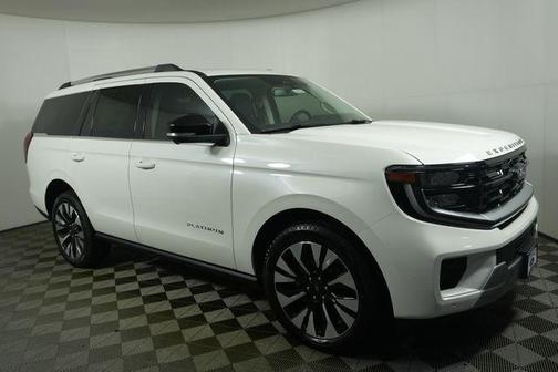 Star White 2026 Ford Expedition Platinum