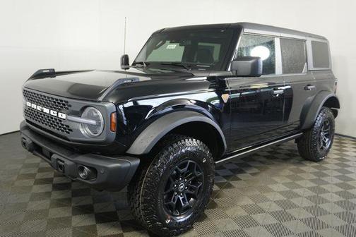 Shadow Black 2026 Ford Bronco Badlands