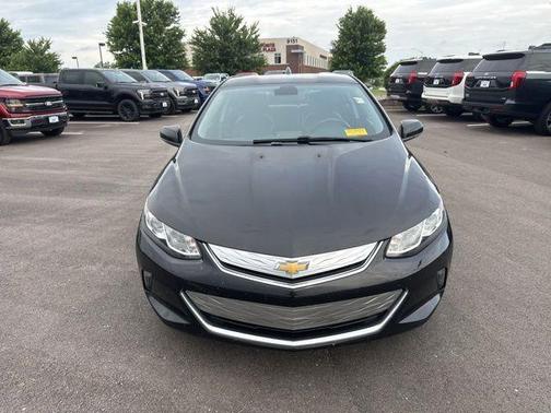 Mosaic Black Metallic 2017 Chevrolet Volt LT