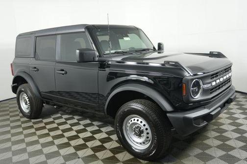 Shadow Black 2025 Ford Bronco Base SUV