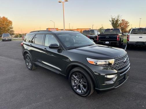 2024 Ford Explorer XLT