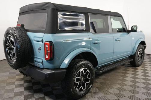 2021 Ford Bronco Outer Banks