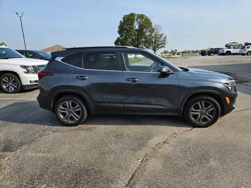 2023 Kia Seltos S