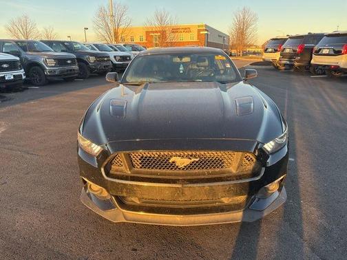 2017 Ford Mustang GT Premium