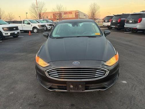 2020 Ford Fusion Hybrid SE