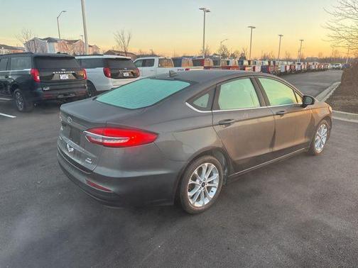 2020 Ford Fusion Hybrid SE