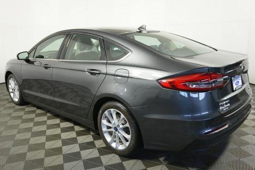 2020 Ford Fusion Hybrid SE