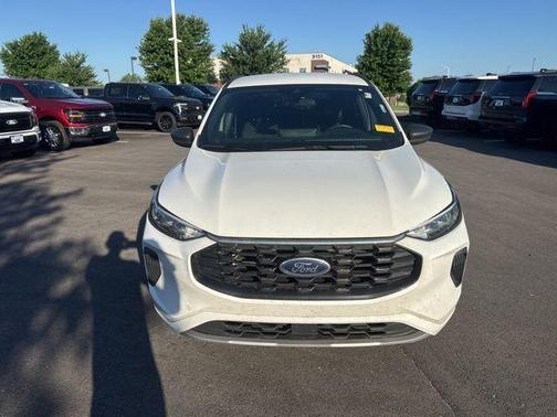 Star White 2023 Ford Escape ST-Line