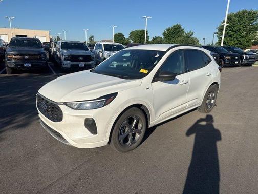 Star White 2023 Ford Escape ST-Line