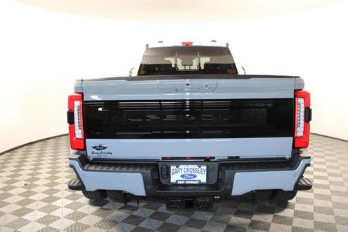 2025 Ford F-350 Platinum