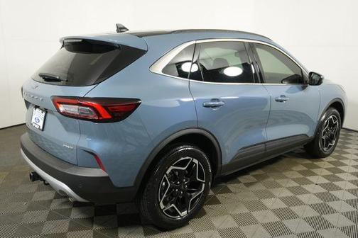 2026 Ford Escape Platinum