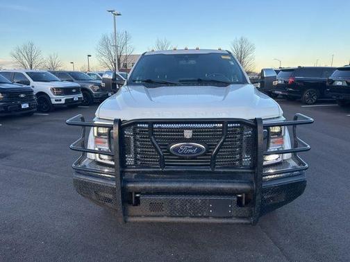 2022 Ford F-450 Platinum